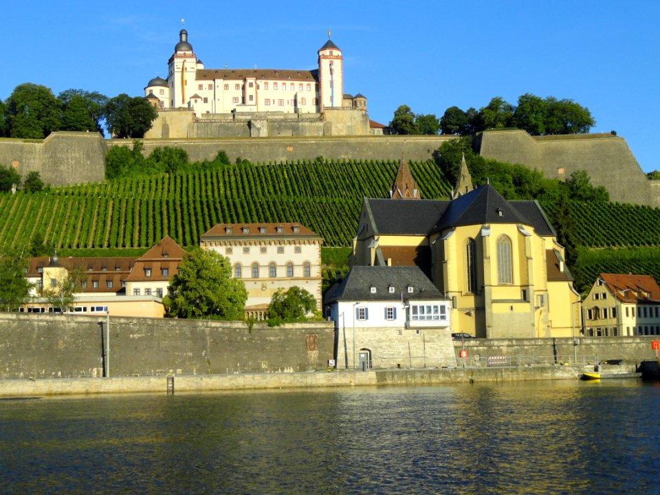 Feste Marienberg and the Main River - Würzburg - DSC02792