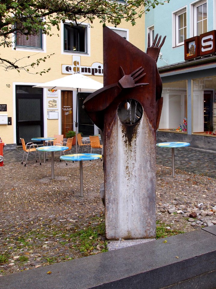 Erostischer Brunnen KF Voyeur-4