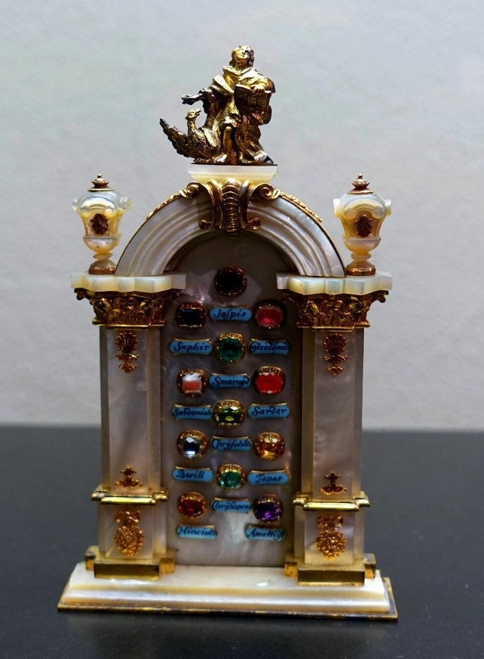 Gateway to the Heavenly Jerusalem, Johann Salomon Meyer, Zerbst, 1750-1800, mother of pearl, gilt bronze, gemstones - Museum Schnütgen - Cologne, Germany - DSC00170