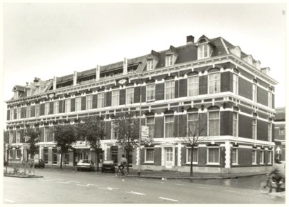 Gebouw van de Kamer van Koophandel aan het Nassauplein. NL-HlmNHA 54031532