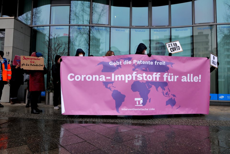 GebtDiePatenteFrei protest Berlin 2021-01-23 02