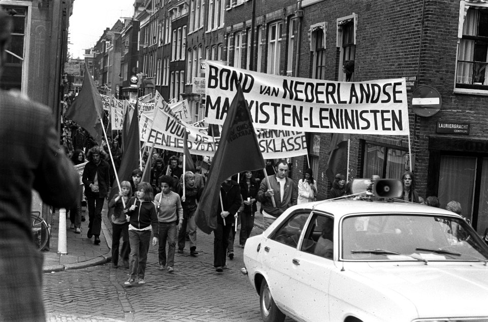1 Mei demonstratie door Amsterdam, Bestanddeelnr 926-3799