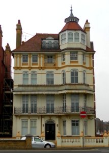 1 King's Gardens, Hove (NHLE Code 1187566) (February 2013)