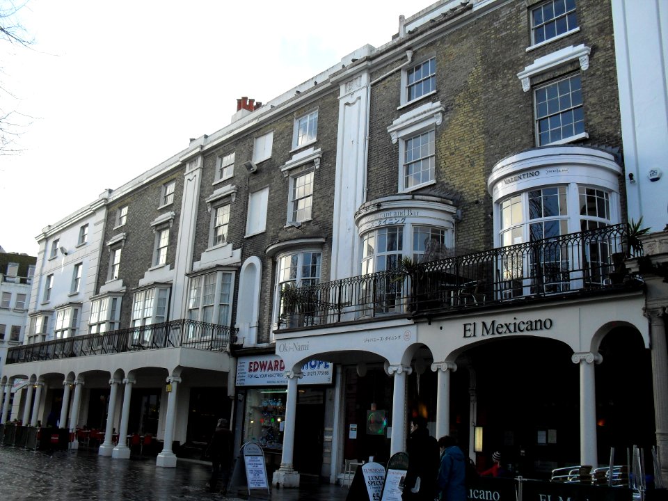 1–7 New Road, North Laine, Brighton (NHLE Code 1380102) (December 2010)