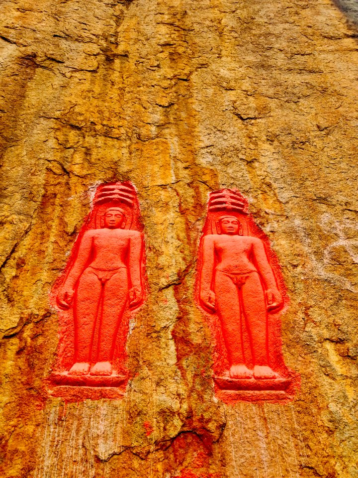 10th century Bommalagutta Jain bas-reliefs and inscription, Telangana - 03