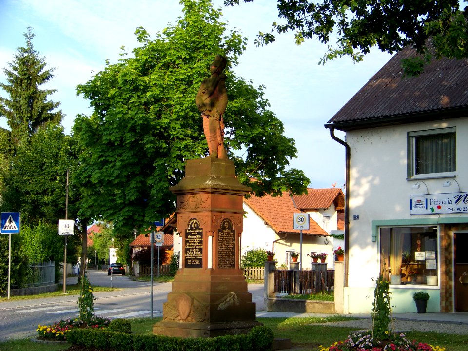 Geiselhöring-Kriegerdenkmal-1875