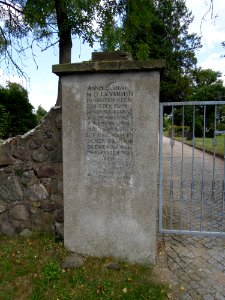 Friedhof Zahna - Inschrift am Eingangsportal 2017