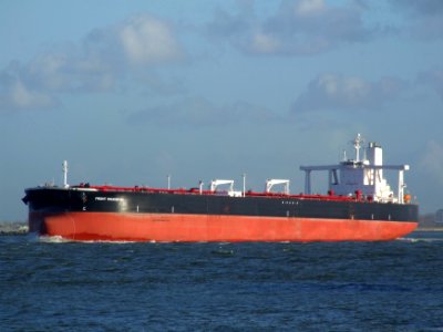Front Shanghai - IMO 9310147 i p4 leaving Port of Rotterdam, Holland 29-Nov-2006