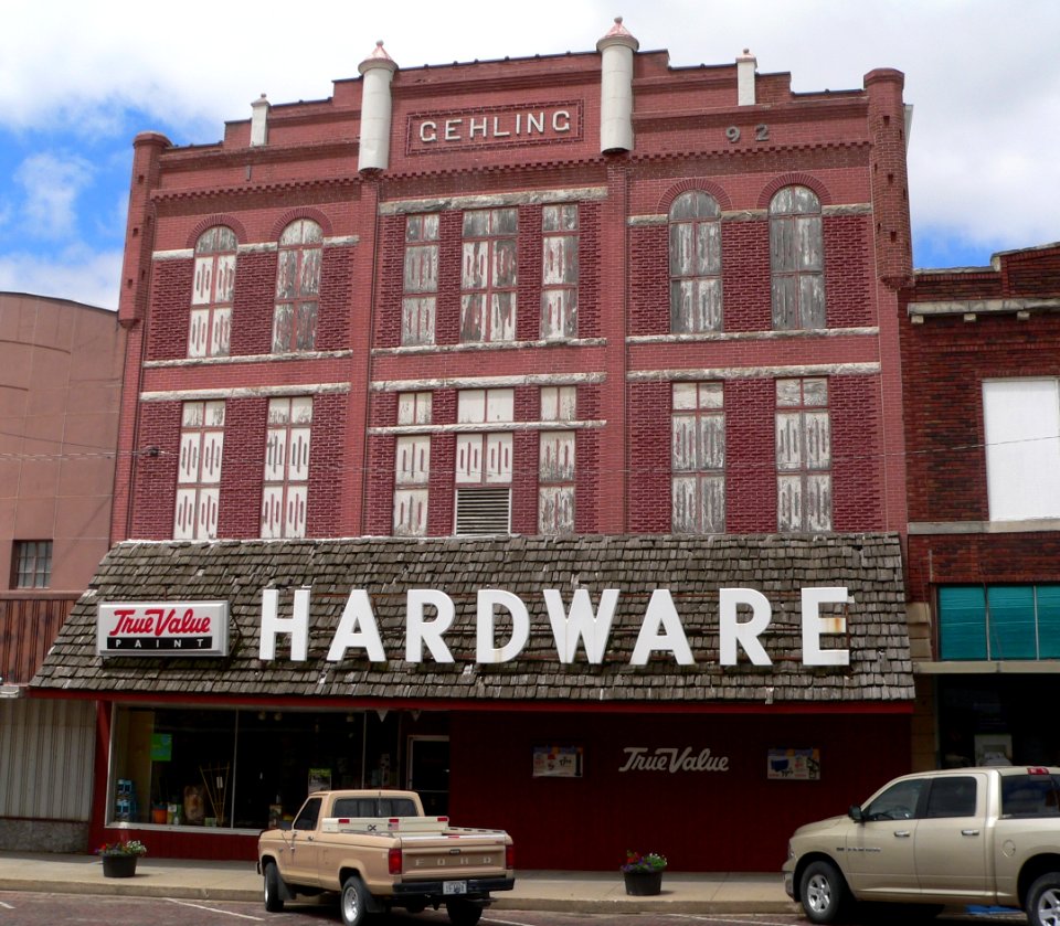 Gehling Theater (Falls City, NE) from E 1