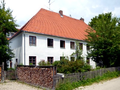 Geltendorf, Dorfstr 12 v SW, 1