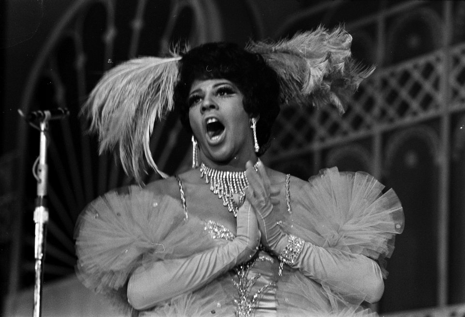 Generale repetitie Snip en Snap Revue 1970 in Amsterdam Zangeres Milly Scott, Bestanddeelnr 923-0847