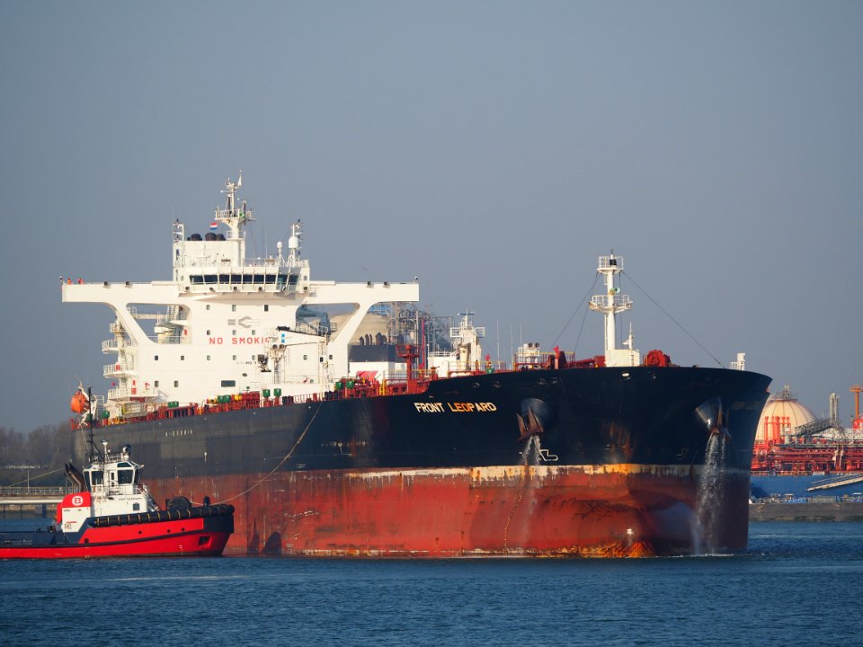 Front Leopard (ship, 2016) IMO 9703320, Calandkanaal pic14