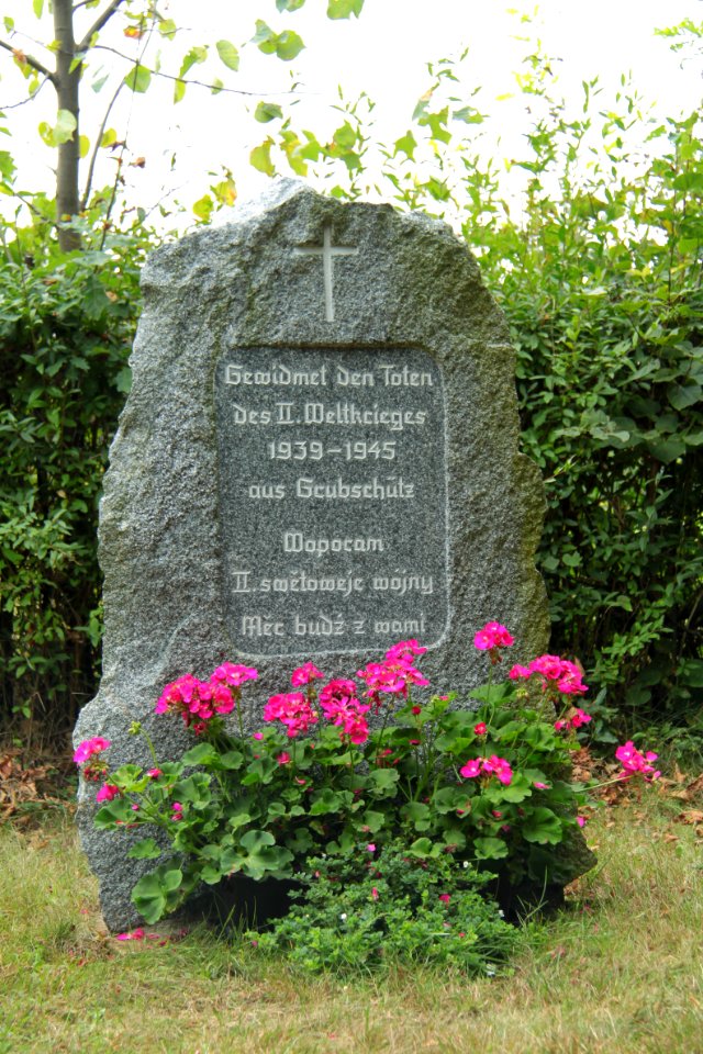Friedhof Grubschütz 2012-09-02-0424