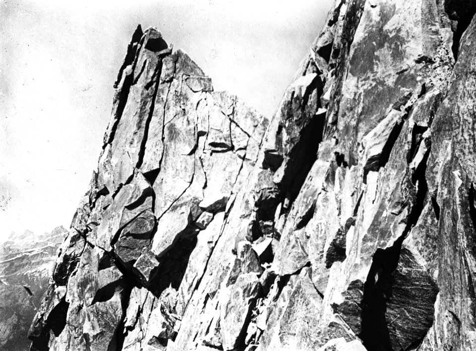 Geologie, verwering, granietkam, Bietschhorn, Bestanddeelnr 193-0299