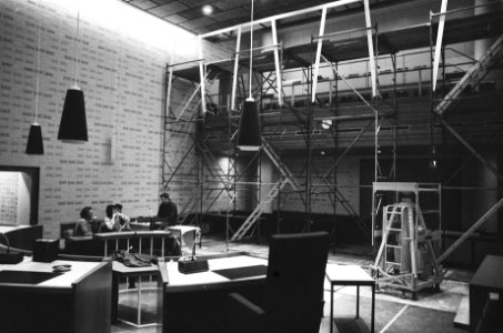 Gerechtsgebouw in Den Haag uitleveringsverzoek RAF-leden door BRD kogelvrij gla, Bestanddeelnr 929-5105