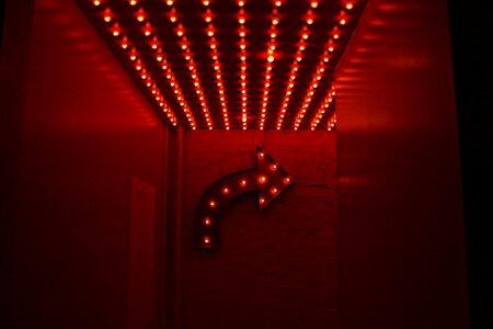 Red lights direction