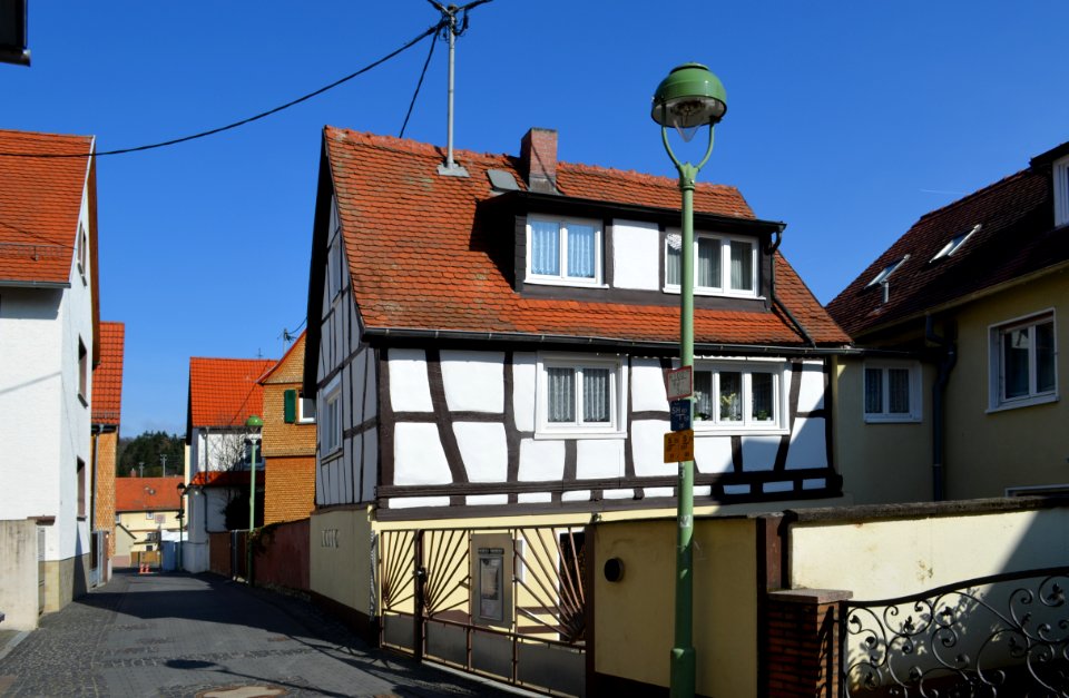 Frankfurt-Seckbach, Zentgrafenstraße 5