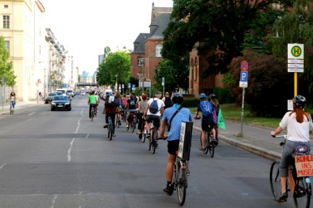 FridaysForFuture protest Berlin 2020-07-02 critical mass 02