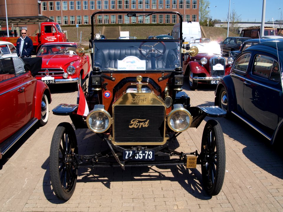 Ford Runabout (1914), Dutch licence registration ZZ-55-73, pic2