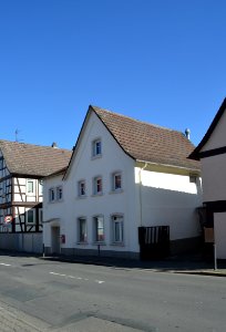 Frankfurt-Seckbach, Wilhelmshöher Straße 146