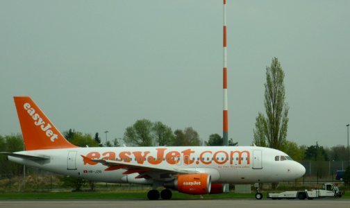 EasyjetswitzerlandHB-JZOsxf1