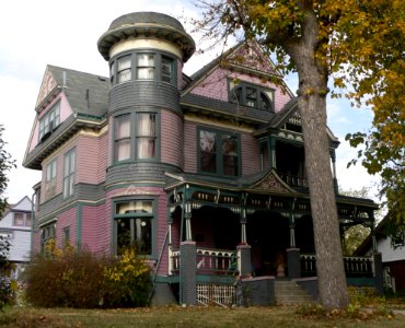 Edgar Zabriskie House from SW 1