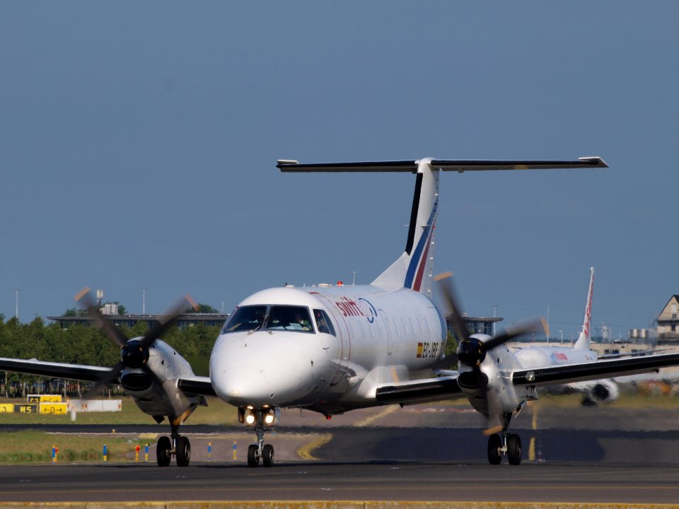 EC-JBE Swiftair Embraer EMB-120FC Brasilia - cn 120013 taxiing 18july2013 pic-002