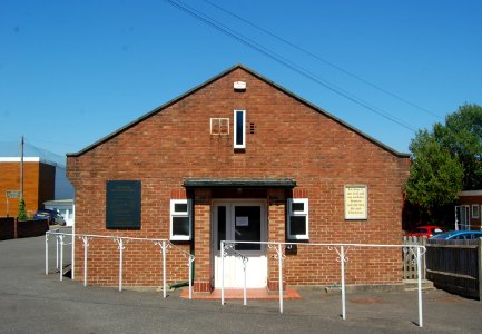 Ebenezer Baptist Chapel (former Brethren Meeting Room), Ponswood Road, Silverhill, St Leonards-on-Sea (June 2020) (3)
