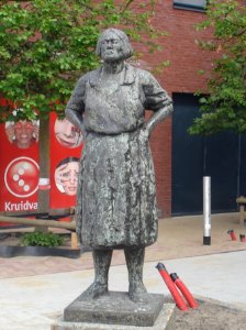 Drimmelen made kunstwerk oos jaas