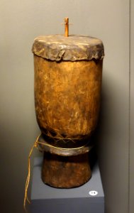 Drum - Yaka - Royal Museum for Central Africa - DSC06467