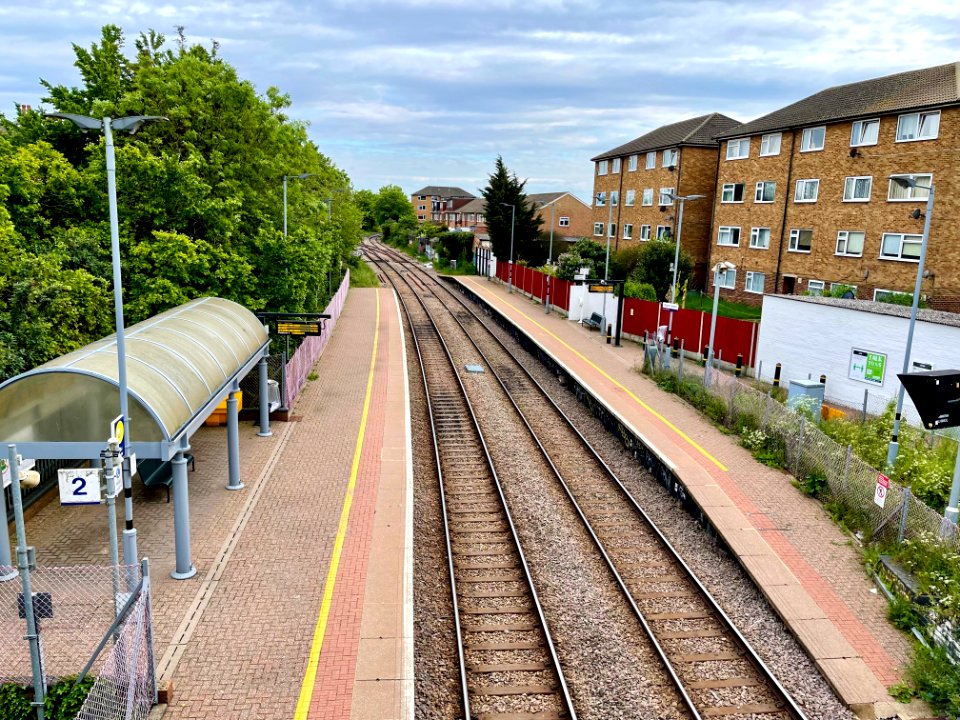 Drayton Green from footbridge 2 2021