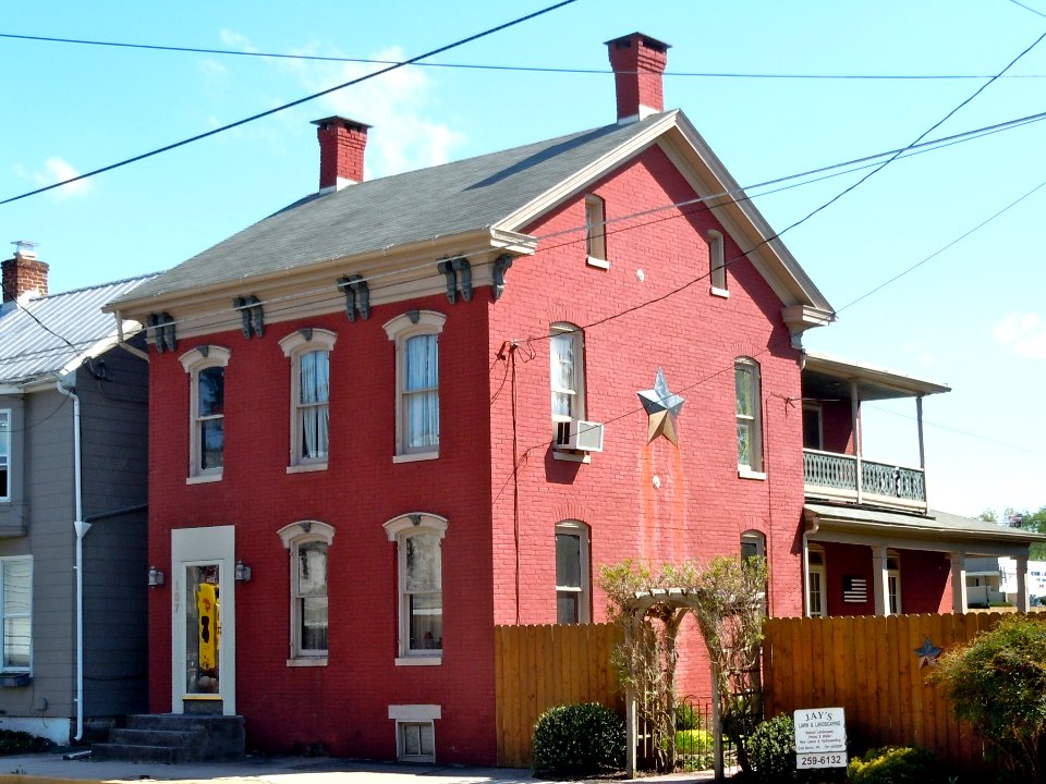East Berlin, PA 107 E King