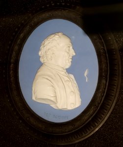 Edward Bourne, bricklayer at Etruria, by William Hackwood, c. 1779, blue jasper, white relief, integral black jasper frame - Wedgwood Museum - Barlaston, Stoke-on-Trent, England - DSC09562