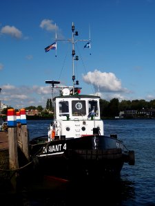 En Avant 4 (ship, 1962), ENI 02311302, Dordrecht pic2