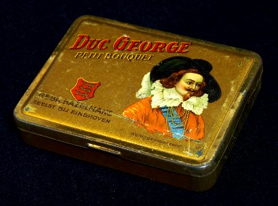Duc George petit bouquet sigaren blik van Gebr Bazelmans, foto2