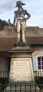 DSC02473 St.Fortunat-sur-Eyrieux (Ardèche, Fr) statue Général Rampon