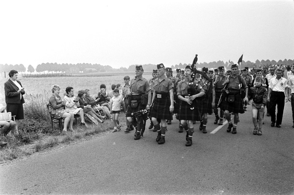 Een groep Schotten, Bestanddeelnr 922-6403