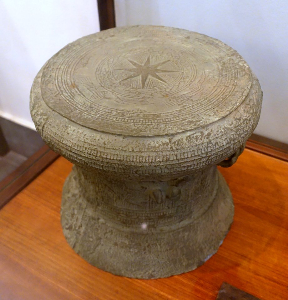 Drum - Vietnam National Museum of Fine Arts - Hanoi, Vietnam - DSC04732