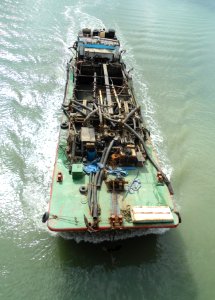 Dredge ship top view - 01