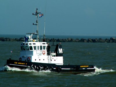 En Avant 7 IMO 7625483 p1 leaaving Port of Rotterdam, Holland 29-Mar-2006