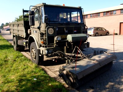 Dutch army DAF sweeper, Amersfoort October 2010 foto-1