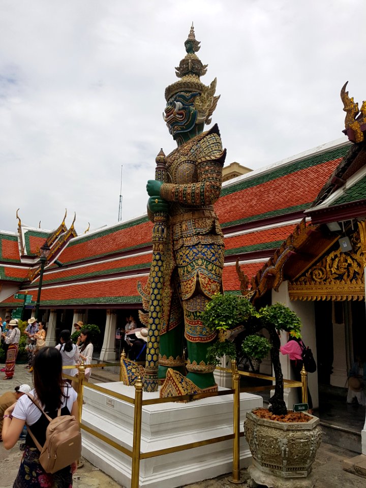 Emerald Buddha Temple - 2017-06-11 (007)