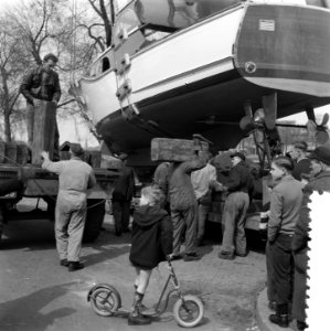 Dubbelschroef-motorjacht voor Hiswa RAI, Bestanddeelnr 907-6925