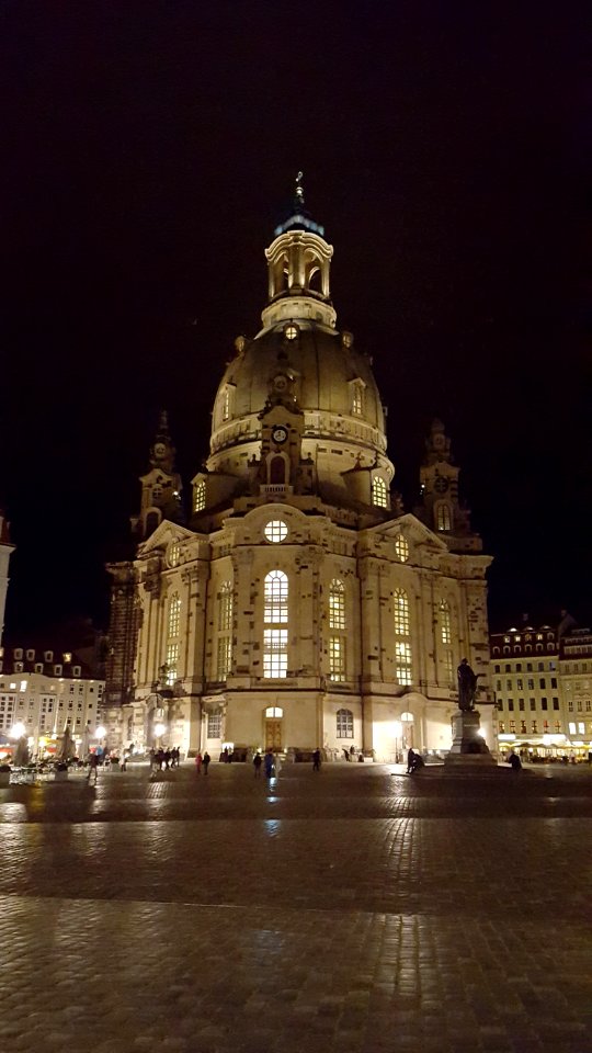 Dresden-Frauenkirche (2)
