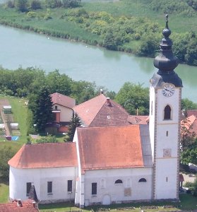 Dravograd Castle 07 (cropped)