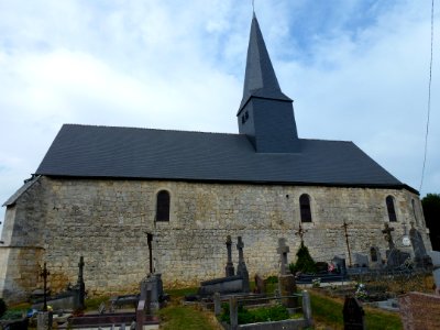Draize (Ardenens) Église Sainte-Anne, vue latérale