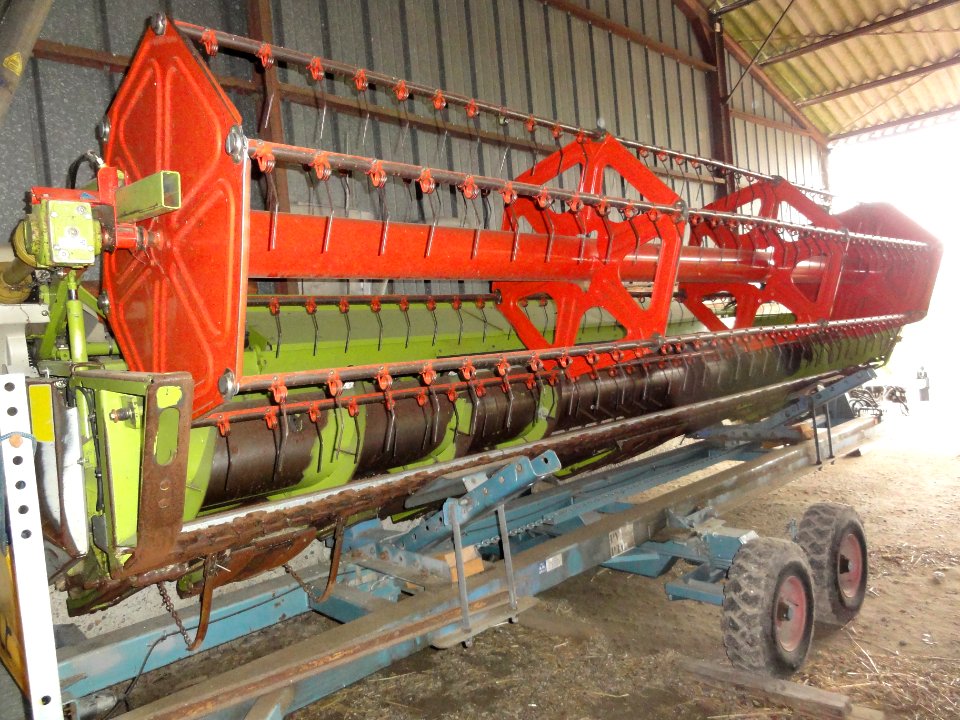 Draché (Indre-et-Loire) Machine agricole