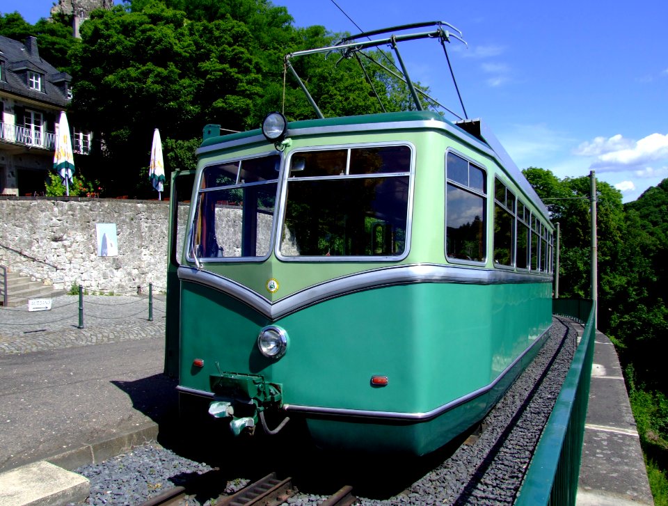 Drachenfelsbahn p1
