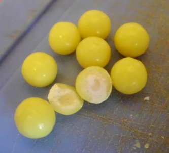 Dragée. Ascorbic acid