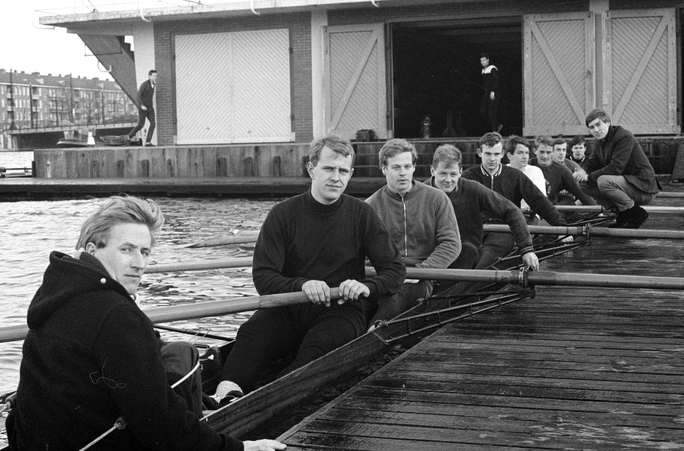 Drama op Amstel, aanvaring Nereus met De Hoop , Senioren-acht, Bestanddeelnr 918-9762